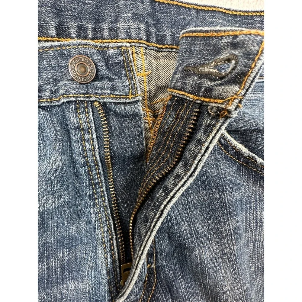 Levi’s 505 Men’s Jeans Regular Fit Straight Leg Medium Wash W34 L29